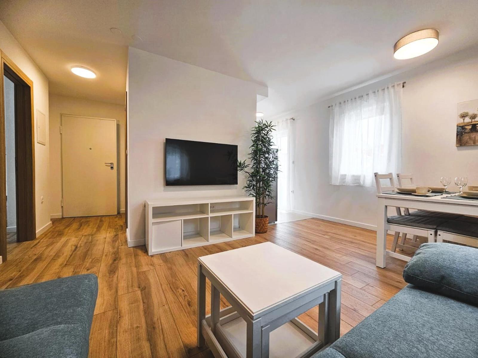 Apartments Miamare 2 Primošten Eksteriør bilde