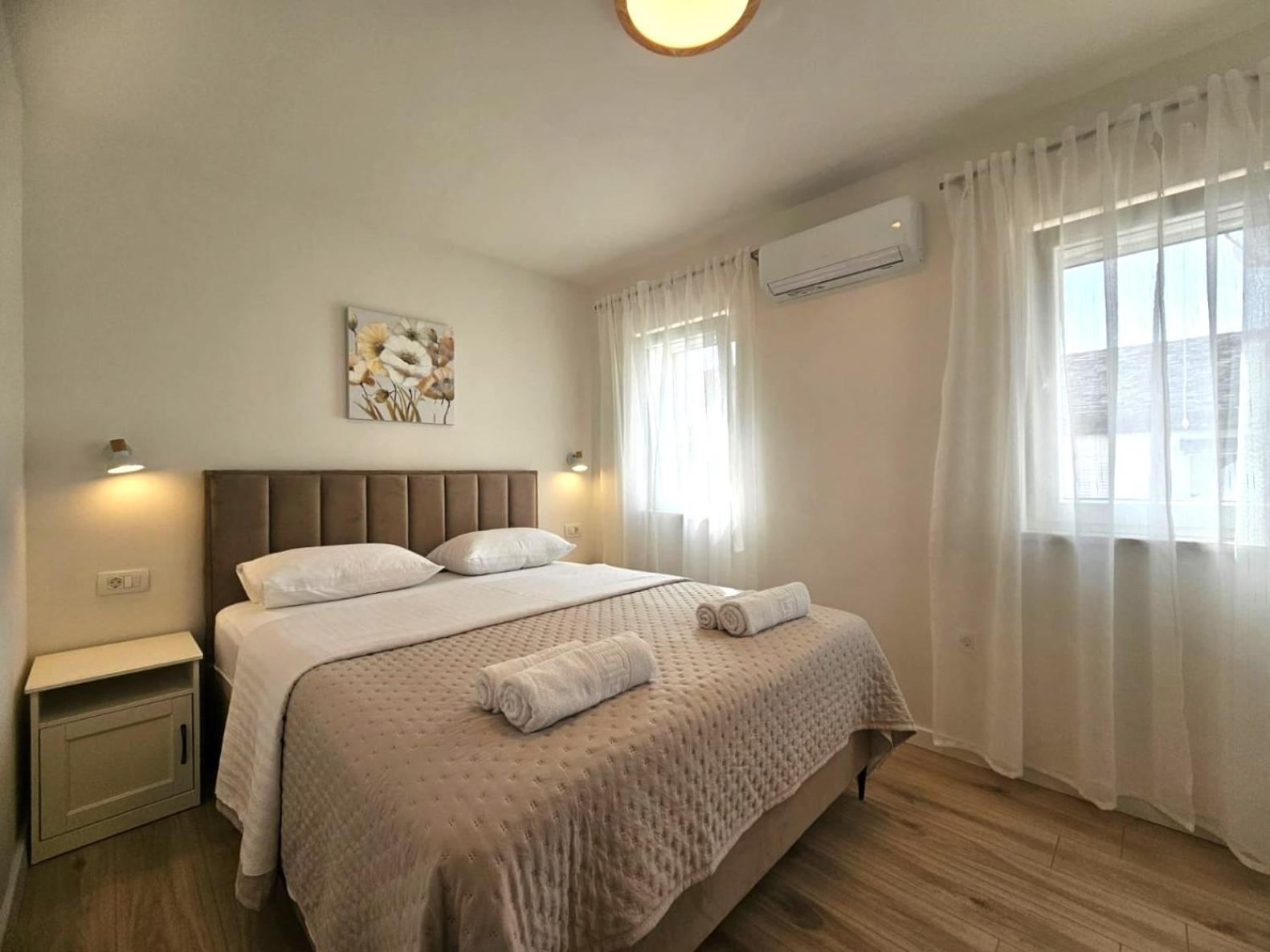 Apartments Miamare 2 Primošten Eksteriør bilde