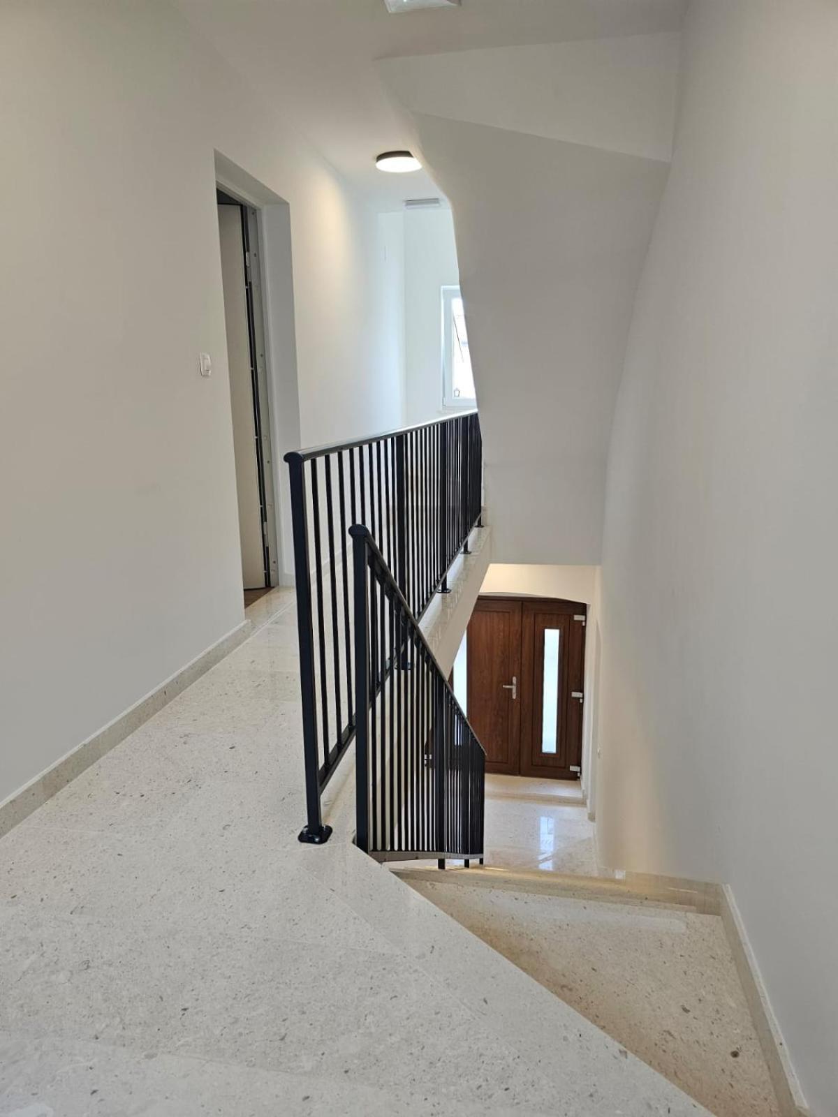 Apartments Miamare 2 Primošten Eksteriør bilde