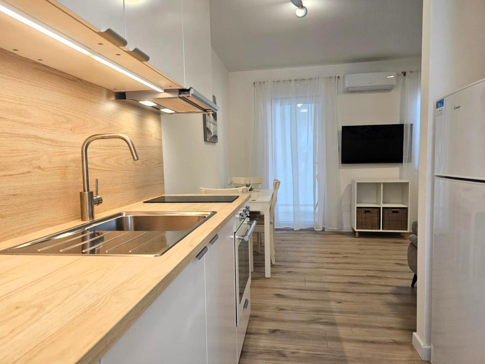 Apartments Miamare 2 Primošten Eksteriør bilde