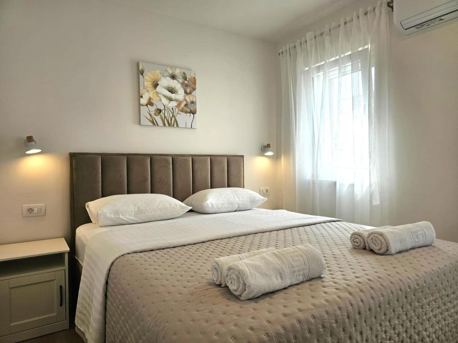 Apartments Miamare 2 Primošten Eksteriør bilde